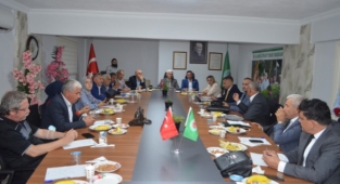 Antalya'nın 19 Ziraat Odası başkanı Alanya'da toplandı