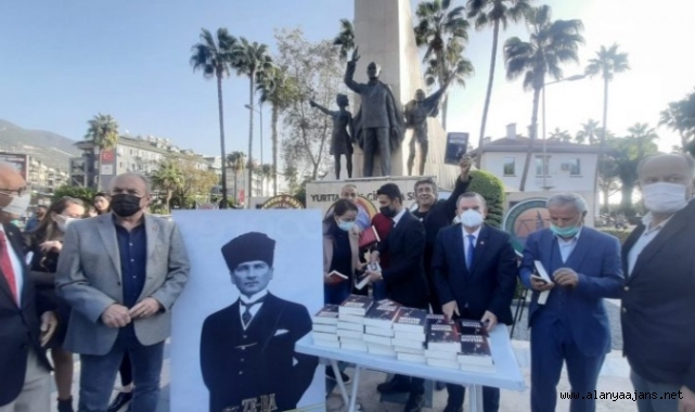 Atatürk’ün Nutuk kitabına Alanya’da yoğun ilgi