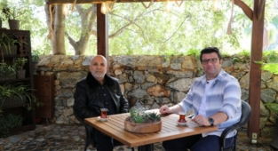 Başkan Çavuşoğlu, 'Futbolun Şehirleri'ne konuk oldu