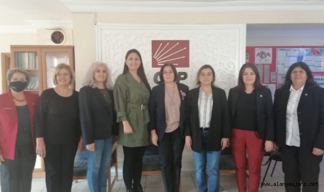 CHP'li kadınlar Alanya'da buluştu