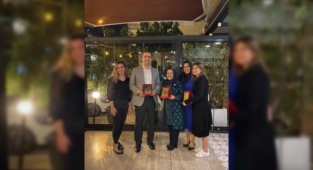 Kasapoğlu’na 20’nci yıl plaketi