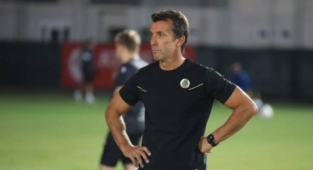 Korkmaz, öğretmen ve öğrencilerin sorularını yanıtlayacak