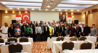 Medyanın sorunları bu panelde aktarıldı