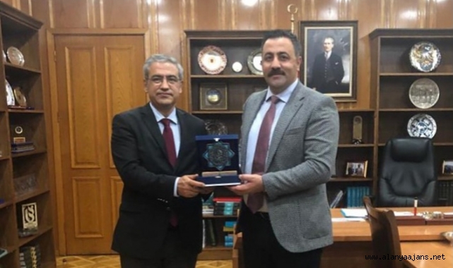 Rektör Kalan, Büyükelçi Bekar'ı ziyaret etti