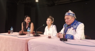 Türk gelenekleri konuşuldu