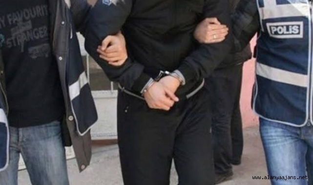 Adam öldürme suçundan aranan şahıs Alanya'da yakalandı