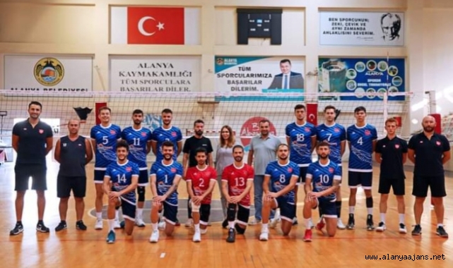Alanya Belediyespor, 10'da 10 peşinde