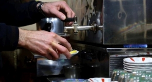 Alanya'da en ucuz çay içmenin bedeli 3,5 TL oldu