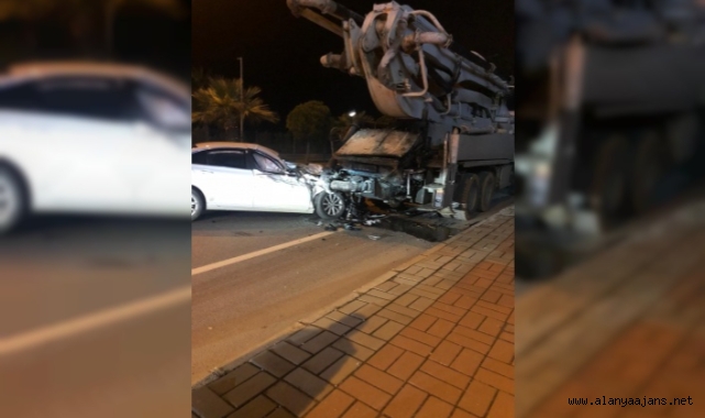 Alanya'da Rektör Kalan kaza geçirdi