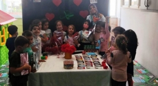 Alanya’daki minik öğrencilerden anlamlı bağış