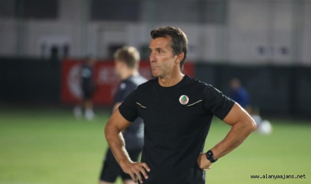 Alanyaspor'da Bülent Korkmaz ile yollar ayrıldı