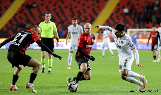 Alanyaspor deplasmanda kayıp