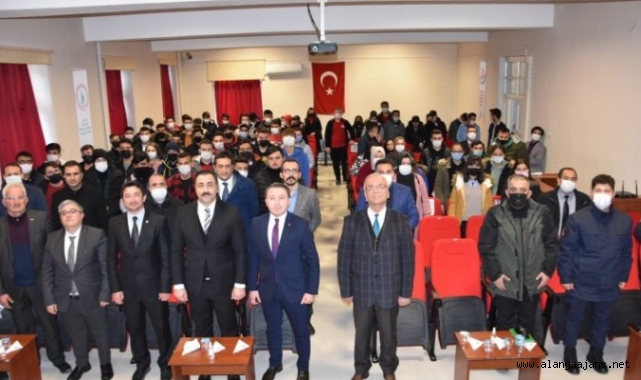 ALKÜ Rektörü Kalan, liseli öğrencilerle bir araya geldi