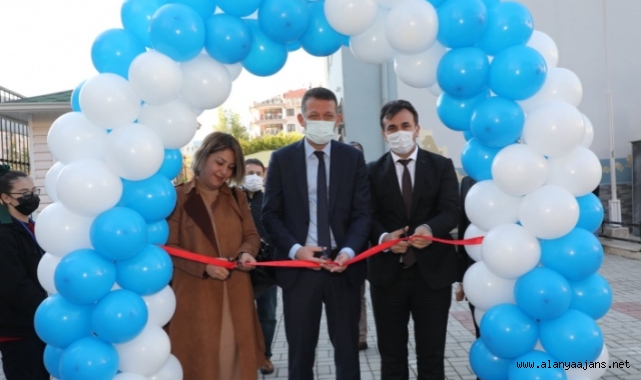 Kaymakam Ürkmezer, Bilim Şenliği’ne katıldı