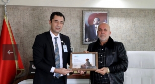 LÖSEV’den Başkan Çavuşoğlu’na teşekkür belgesi