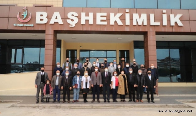 AK Parti Alanya’dan aşı daveti