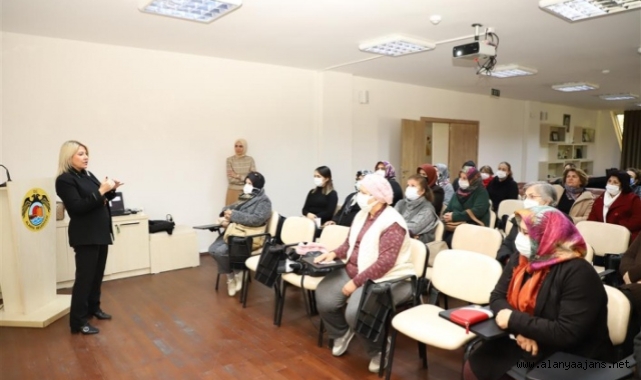 Alanya Belediyesi'nden aile yapısını güçlendirme seminerleri