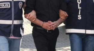 Alanya’da 8 yıl hapis cezasıyla aranan şahıs GBT sorgusunda yakalandı