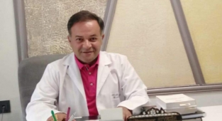 Alanya'da doktor evinde ölü bulundu