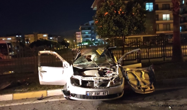Alanya'da feci kaza: 2'si çocuk 4 yaralı