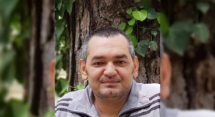 Alanya'da ilkokul öğretmeni kansere yenik düştü