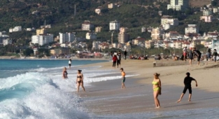 Alanya'da ocak ayında deniz keyfi