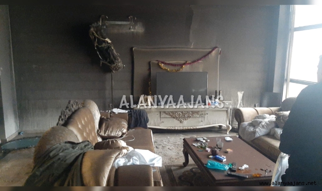 Alanya'da villa yangını!