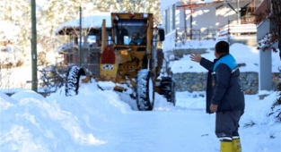 Alanya'da zorlu kış mesaisi