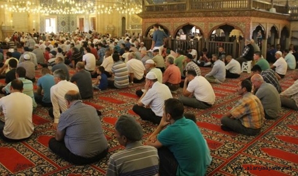 Alanya Müftülüğü’nden yarın sabah namazına davet