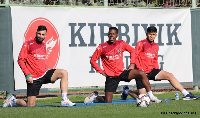 Alanyaspor, Hatayspor maçı hazırlıklarına başladı