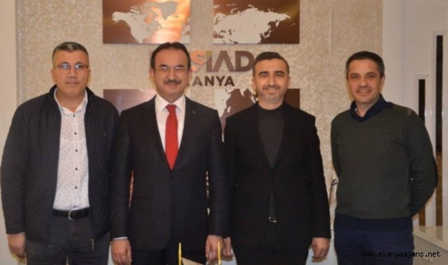 Antalya Müftüsü Yalçınkaya’dan Alanya MÜSİAD’a ziyaret