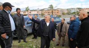 Başkan Şahin üreticileri yalnız bırakmadı