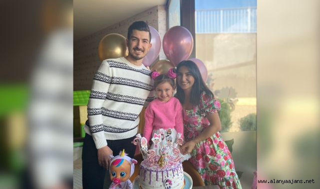 Defne 4'ncü yaşına renkli kutlamayla girdi