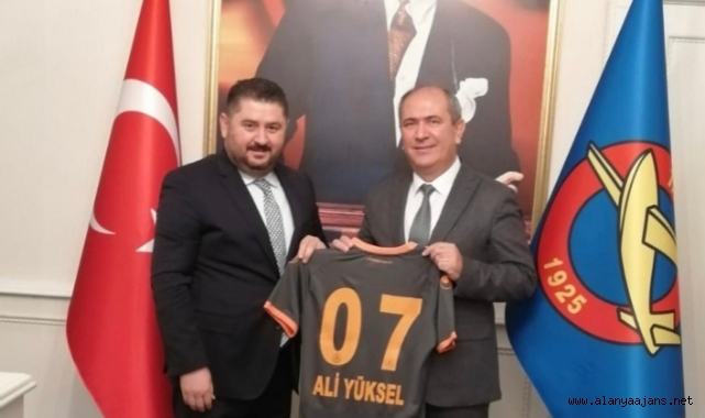 Gömeç'ten Alanyalı THK Başkanı Yüksel'e ziyaret