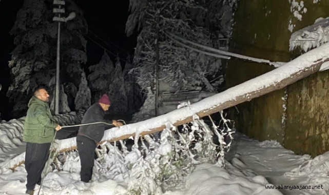 Alanya’da mahsur kalanlara Kestel Off-Road'dan yardım