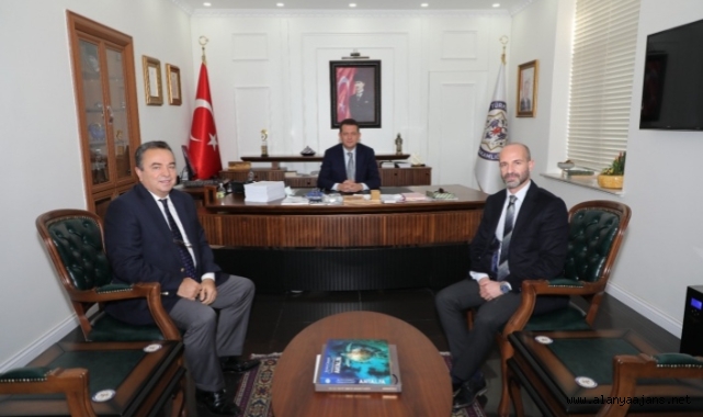 Kaymakam Ürkmezer, GZP Havalimanı heyetini ağırladı