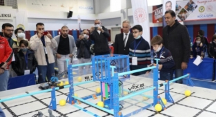 Robotik turnuvasında Alanya'ya iki ödül