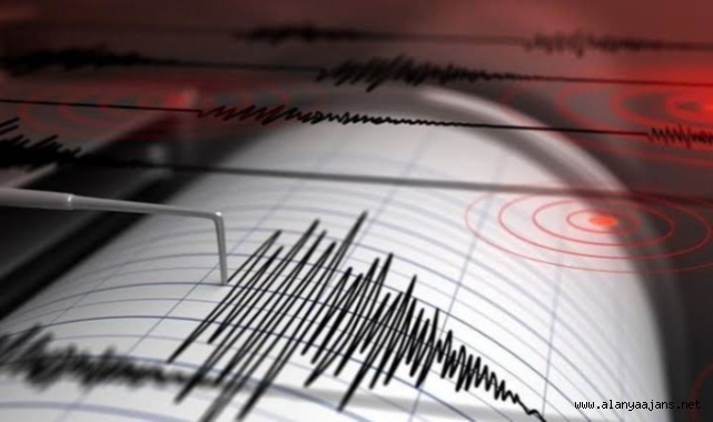 5.1 şiddetindeki deprem Alanya'da hissedildi