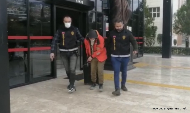 Alanya’da 38 yıl hapis cezasıyla aranan şahıs yakalandı