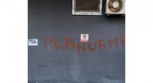 Alanya’da duvar yazıları mahalleliyi bıktırdı