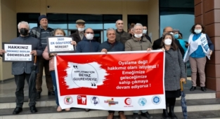 Alanya'da sağlık çalışanlarından protesto!