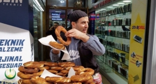 Alanya’da simitçiler isyanda: “Zam gelmesin”