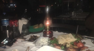 Başkan Karadağ’dan ‘gaz lambalı’ gönderme!