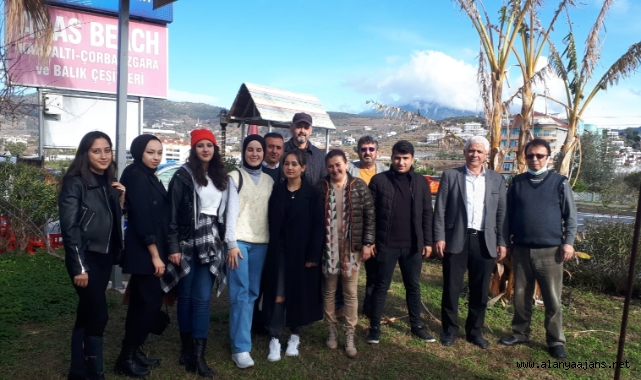 DEMKOD, bursiyer öğrencileri ile buluştu