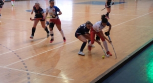 Kadınlar Salon Hokeyi Avrupa Kupası Alanya'da başladı