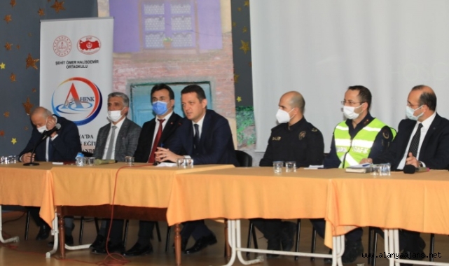 Kaymakam Ürkmezer’den okul müdürlerine talimat