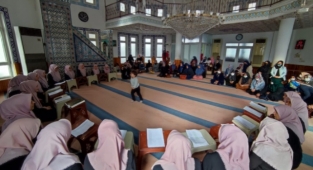 Miraç Kandili öncesi kadınlara özel program