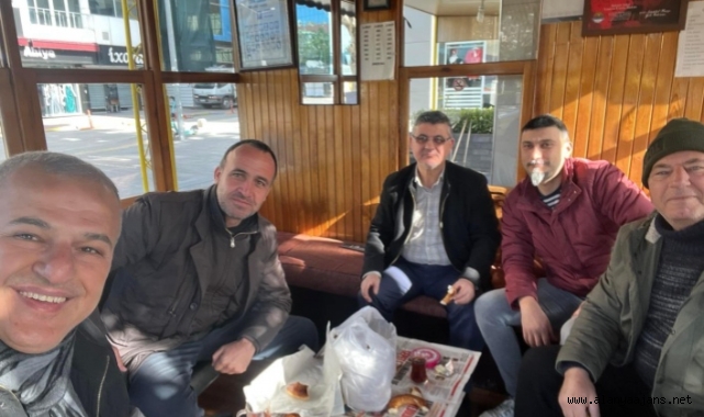 Akkaya güne Can Taksi’de çay ve simitle başladı