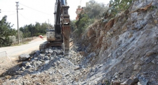 Alanya Belediyesi’nden imar yolu atağı