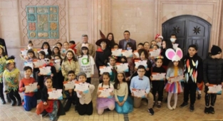 Alanya Belediyesi'nin drama kursu ilk mezunlarını verdi